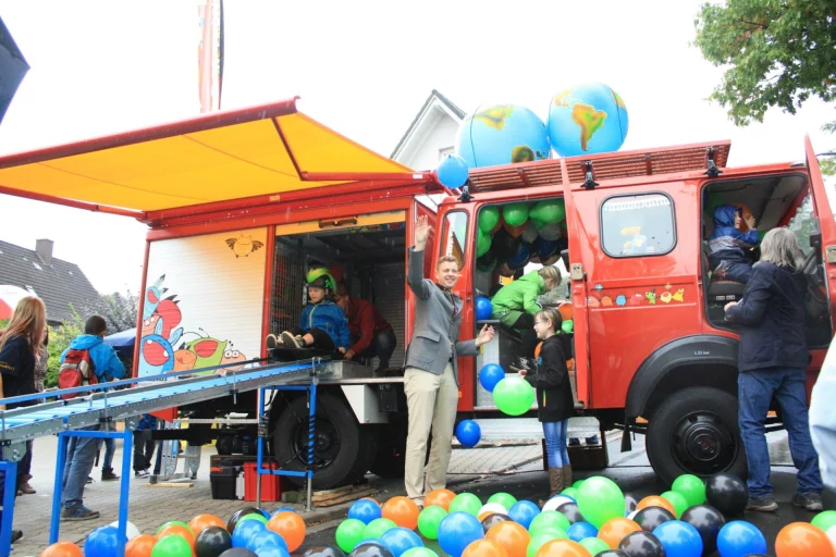 Saisonstart für Spiel- und Jugendmobil: Schulung „Spielmobilführerschein“ im April